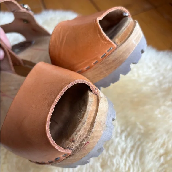 Peep Toe Swedish Clogs - Picture 8 of 10